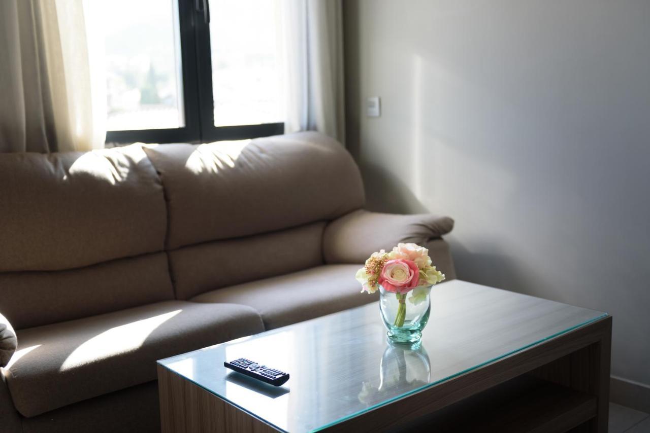 Apartamentos Santa Clara Alhaurín de la Torre Eksteriør bilde